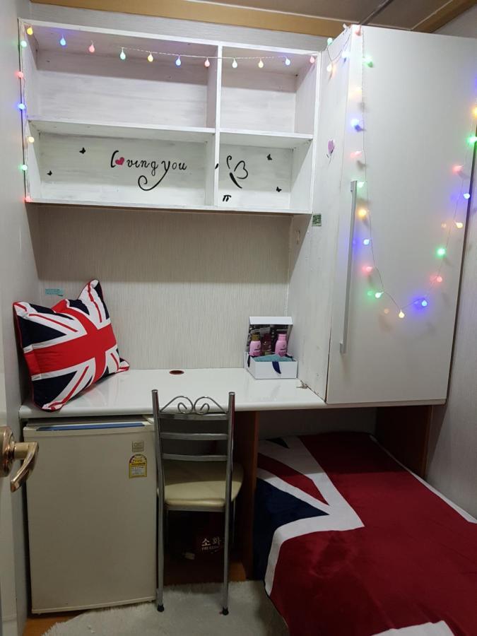Female Only - Coco Stay Jongno Hyehwa Station Seul Esterno foto